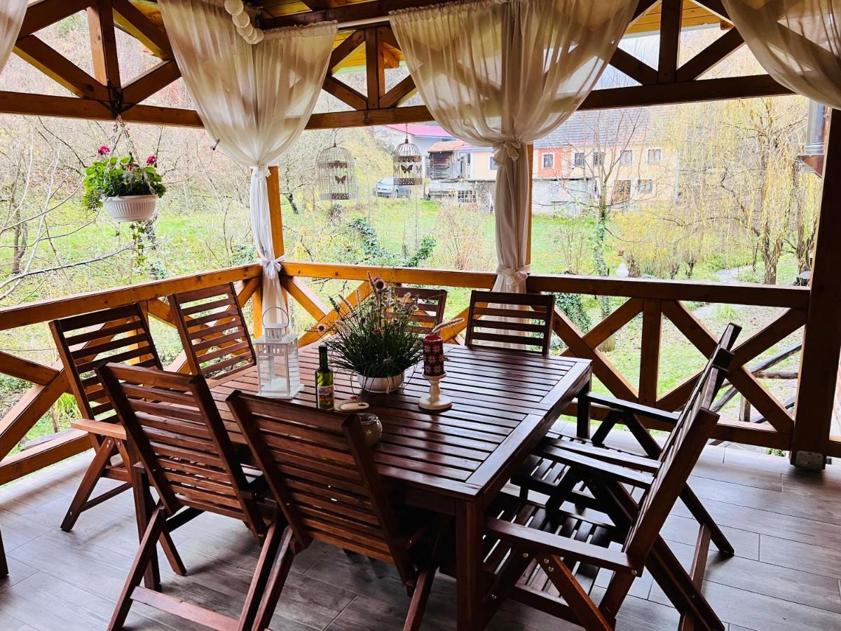 Kuca Za Odmor Carolija Villa Jastrebarsko Ngoại thất bức ảnh